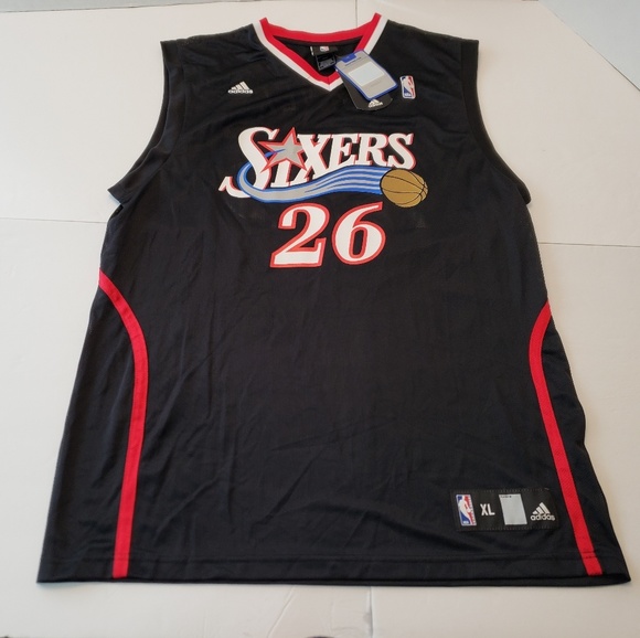 kyle korver 76ers jersey